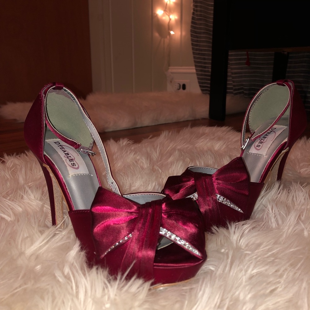 Jay Dyeable Platform Peep Toe Pump